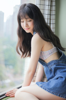 久久精品国亚洲A∨麻豆